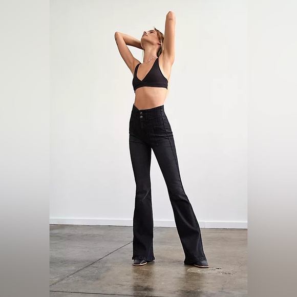 We The Free Denim - Free People Jayde Flare Black